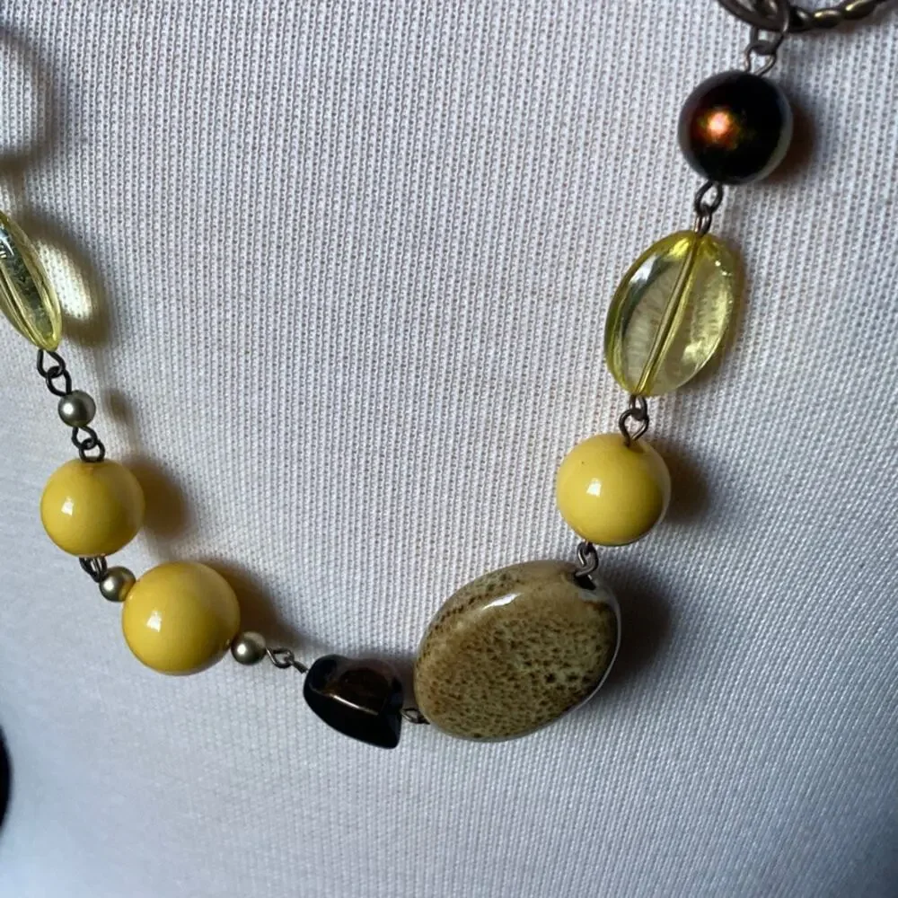 Bronze tone yellow accent long necklace